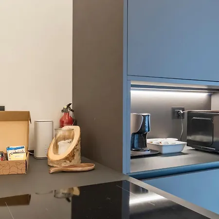 The Nest - Trilo - Wifi - Box - Cortile - Magnolta *