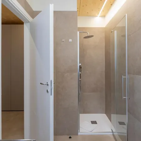 The Nest - Trilo - Wifi - Box - Cortile - Magnolta Lejlighed *