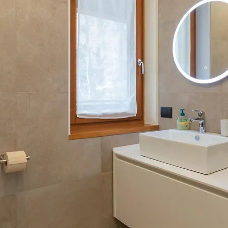 The Nest - Trilo - Wifi - Box - Cortile - Magnolta Lejlighed Aprica