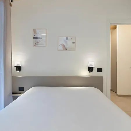 The Nest - Trilo - Wifi - Box - Cortile - Magnolta * Aprica