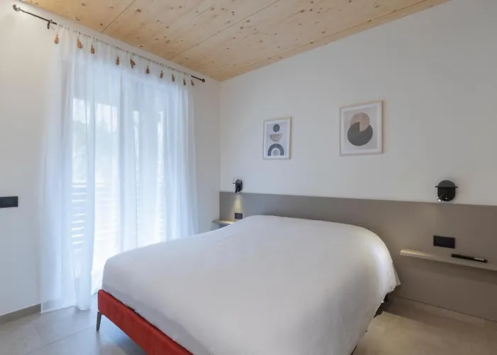 Apartamento The Nest - Trilo - Wifi - Box - Cortile - Magnolta